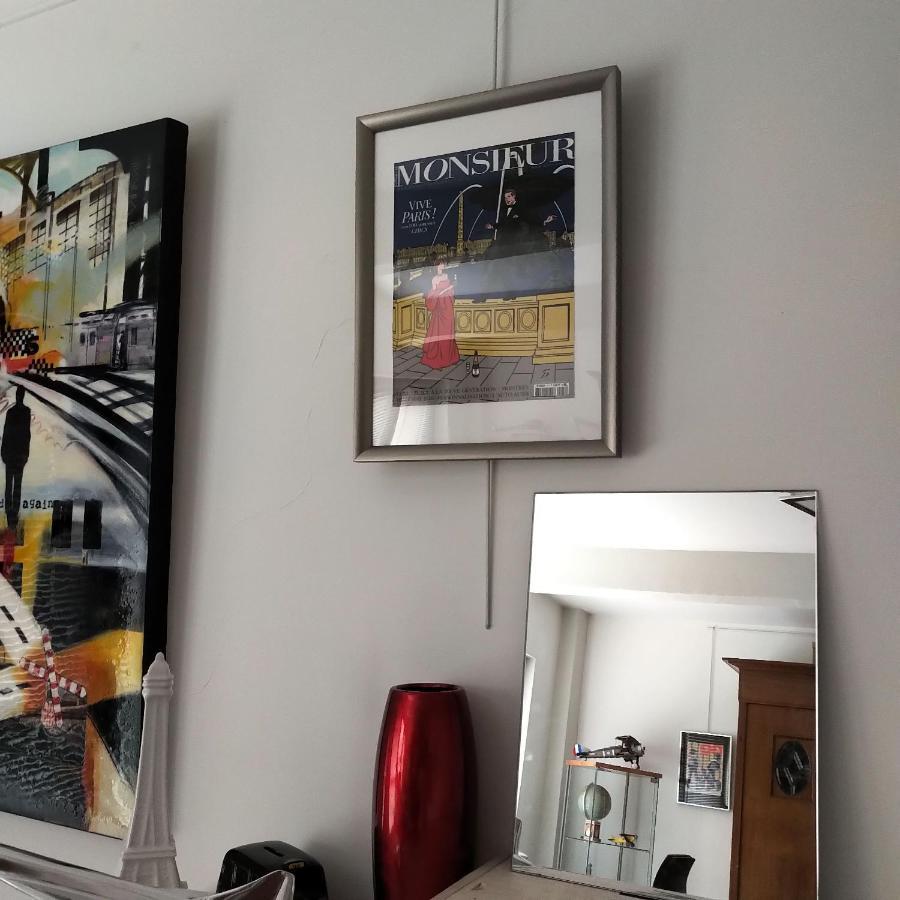Grosszuegiges Zimmer Mit Badezimmer In Rheinwohnung Kolín nad Rýnem Exteriér fotografie